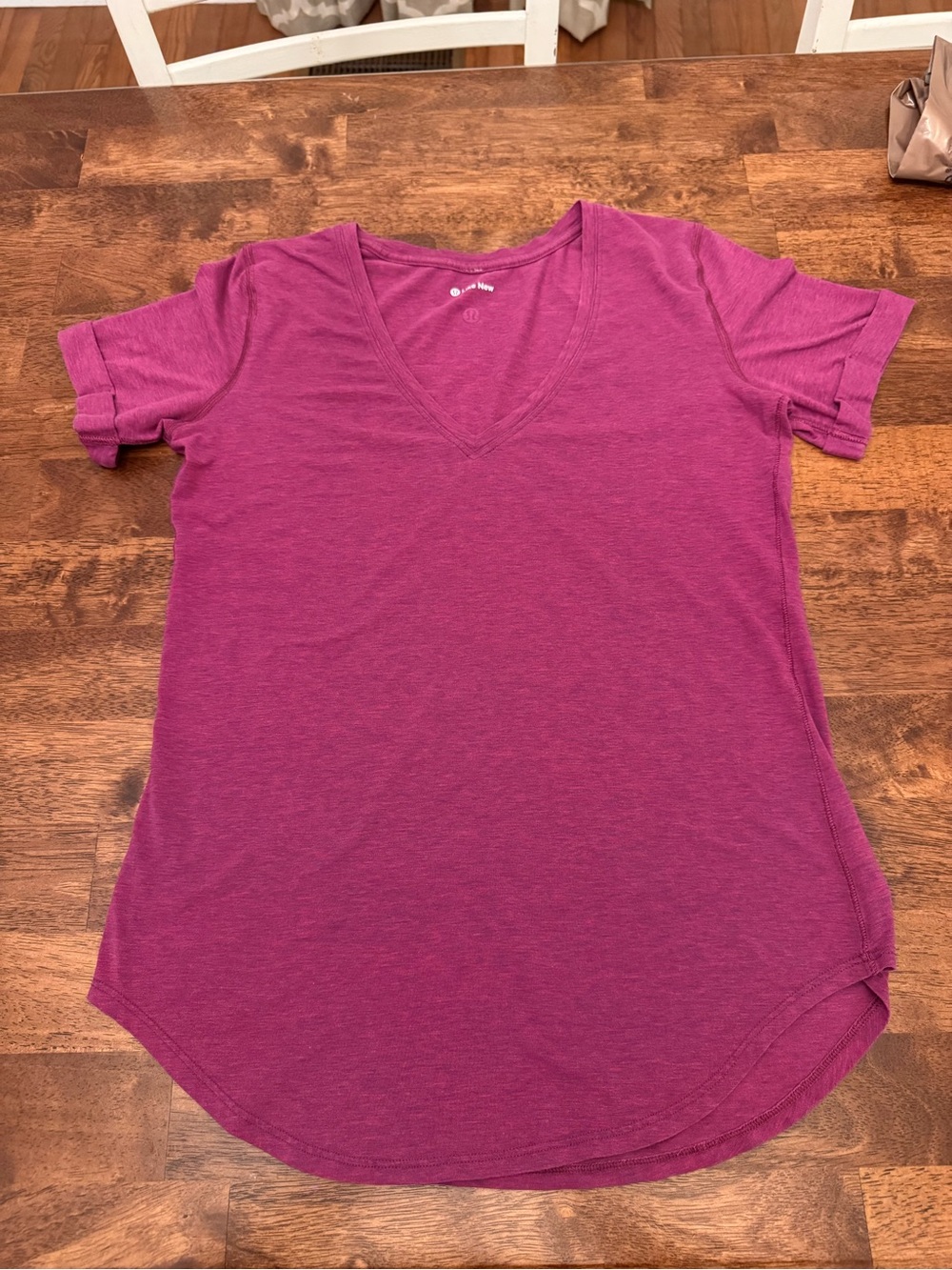 lululemon athletica Short Sleeve V-Neck Tee - Fuchsia